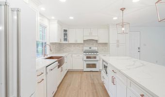 39 RED OAK Trl, Medford, NJ 08055