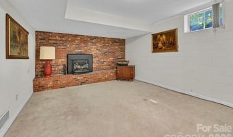 28 Glenview Rd, Asheville, NC 28804