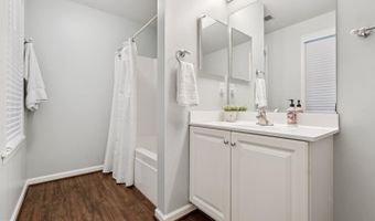 3273 ARUNDEL ON THE BAY Rd, Annapolis, MD 21403