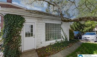 1702 W Walnut St, Allentown, PA 18104