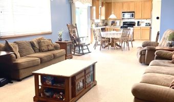 1056 Deertrail Ct, Antioch, IL 60002