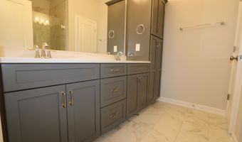 2732 Hunter Woods Dr, Apex, NC 27502