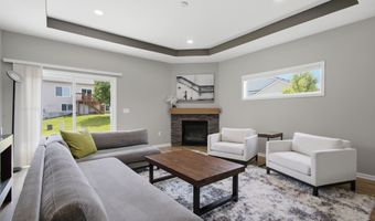 1458 Primrose Dr SE, Altoona, IA 50009