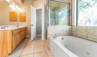 269 Wood Vly, Adkins, TX 78101