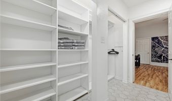 2120 Sidney St, Airville, PA 15203