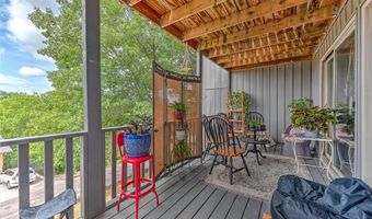 9 Connie Ln, Bella Vista, AR 72715