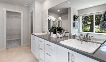 63233 Carly Ln, Bend, OR 97701