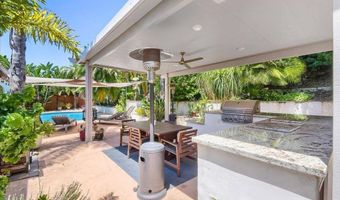 10162 Sierra Madre Rd, Spring Valley, CA 91977
