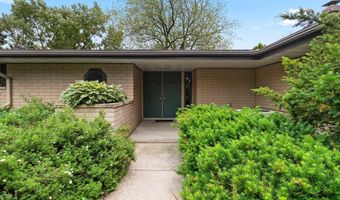 5531 LONG Ct, Appleton, WI 54914