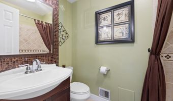 13700 FRANKFORT Ct, Rockville, MD 20853