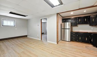 16 OAK St, Bayonne, NJ 07002