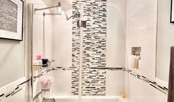 1933 4TH St NW, Washington, DC 20001
