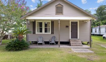404 Loraine St, Abbeville, LA 70510