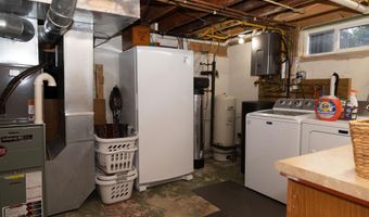 2816 Sharp, Adrian, MI 49221
