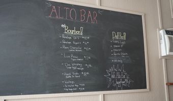 6064 Linfield Ave SE, Alto, MI 49302