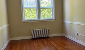 167 Coggeshall Ave B, Newport, RI 02840