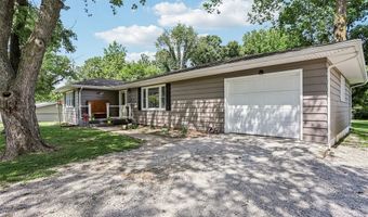 6607 Wenzel Rd, Alton, IL 62002