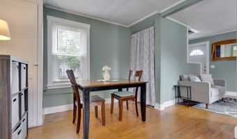 12 Maple St, Bath, ME 04530