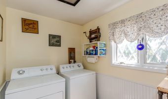 678 N Main, Attleboro, MA 02703