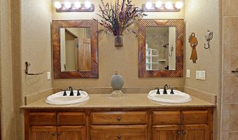 36601 N Mule Train Road Rd 8a, Carefree, AZ 85377