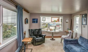 496 HAMBURG Ave, Astoria, OR 97103