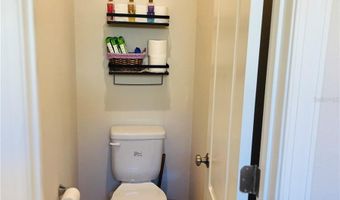 5721 SILVER SUN Dr, Apollo Beach, FL 33572