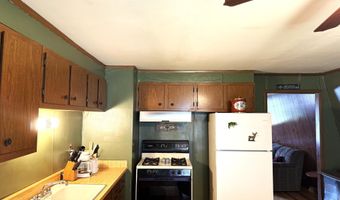 7786 DANIELCZAK Rd, Armstrong Creek, WI 54103