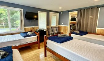 82 Tennyson Cir, Albrightsville, PA 18210