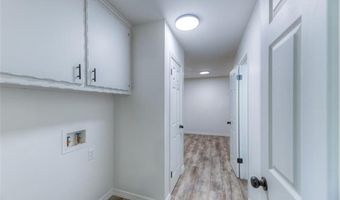 1063 Rolling Meadows Ct, Bartlesville, OK 74006