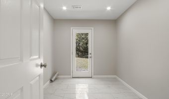 53 Bayshore Dr, Apalachicola, FL 32320