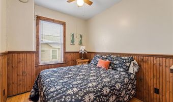 405 N Main St, Alma, WI 54610