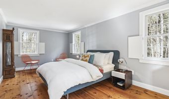 65 Moose Mountain Rd, Brookfield, NH 03872