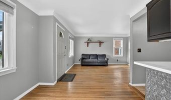 15861 Anne Ave, Allen Park, MI 48101