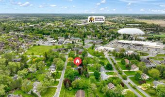 425 W Oregon Rd St, Adrian, MI 49221