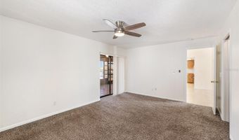909 CHIPAWAY Dr, Apollo Beach, FL 33572