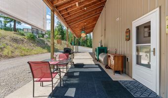 905 N Cedar View Dr, Blanchard, ID 83804
