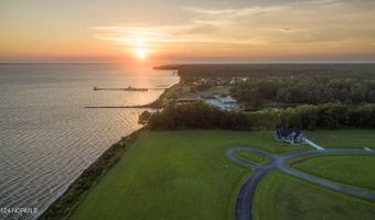 232 N Brightleaf Dr, Minnesott Beach, NC 28510