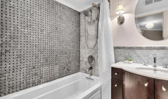 2750 NE 183rd St 1801, Aventura, FL 33160