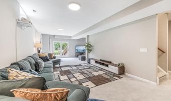 43799 ABBOTT Pl, Ashburn, VA 20147