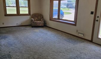 513 N Oak St, Agency, IA 52530