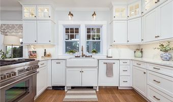 65 Spring St, North Kingstown, RI 02874