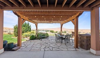 16904 E Love Ln, Benton City, WA 99320