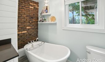 8300 Arapaho Trl SE, Alto, MI 49302