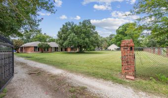 664 Don Guilbeau Rd, Arnaudville, LA 70512