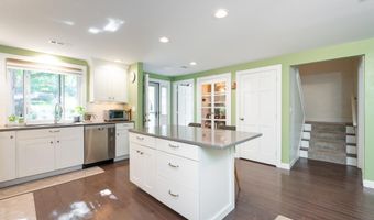 135 Amherst St 28, Amherst, NH 03031
