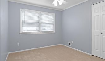 8323 BLOWING ROCK Rd, Alexandria, VA 22309