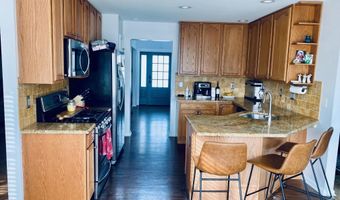 500 Cobblestone Ct Ct, Egg Harbor Twp., NJ 08234