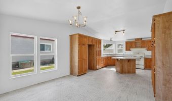 420 Johnson St, American Falls, ID 83211