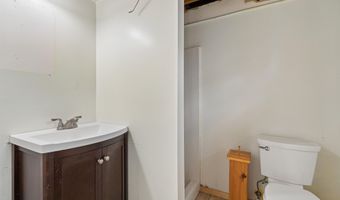1738 South Rd, Bradford, VT 05033