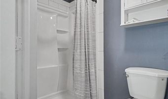 321 Dearborn St, Baldwin City, KS 66006